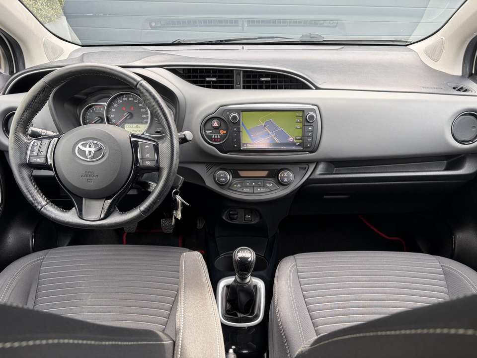 Toyota Yaris - Imagem 6