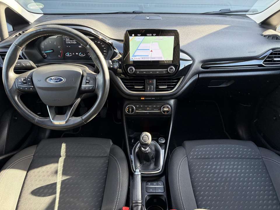 Ford Fiesta - Imagem 6