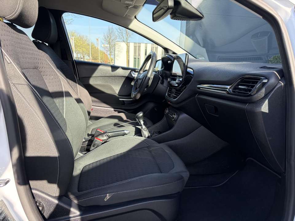 Ford Fiesta - Imagem 9