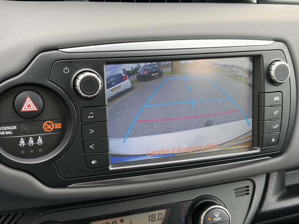 Toyota Yaris - Imagem 13