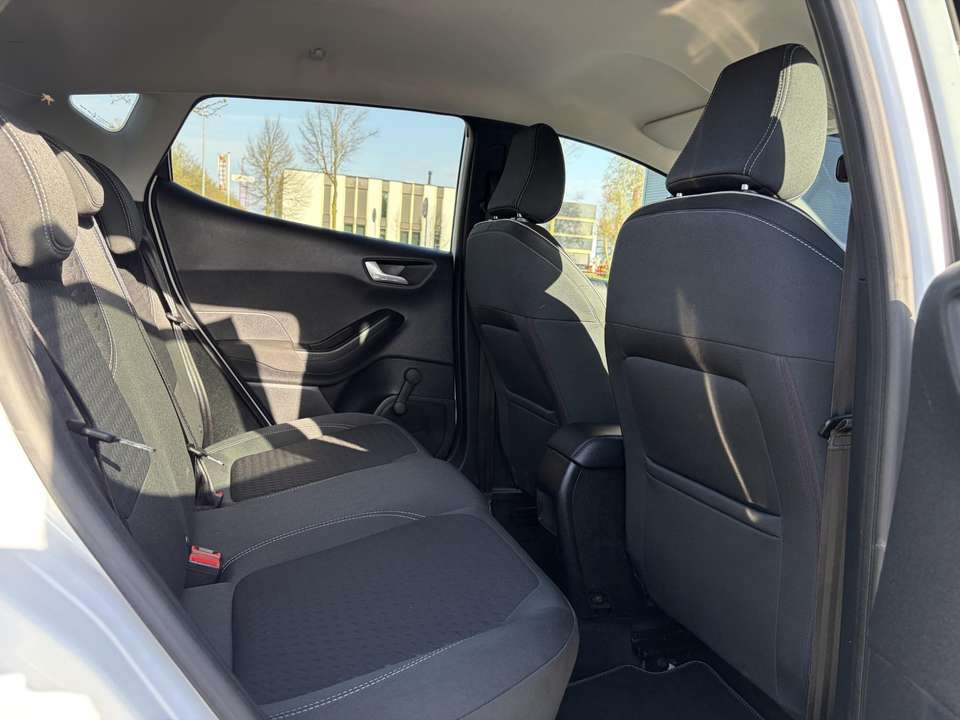 Ford Fiesta - Imagem 11