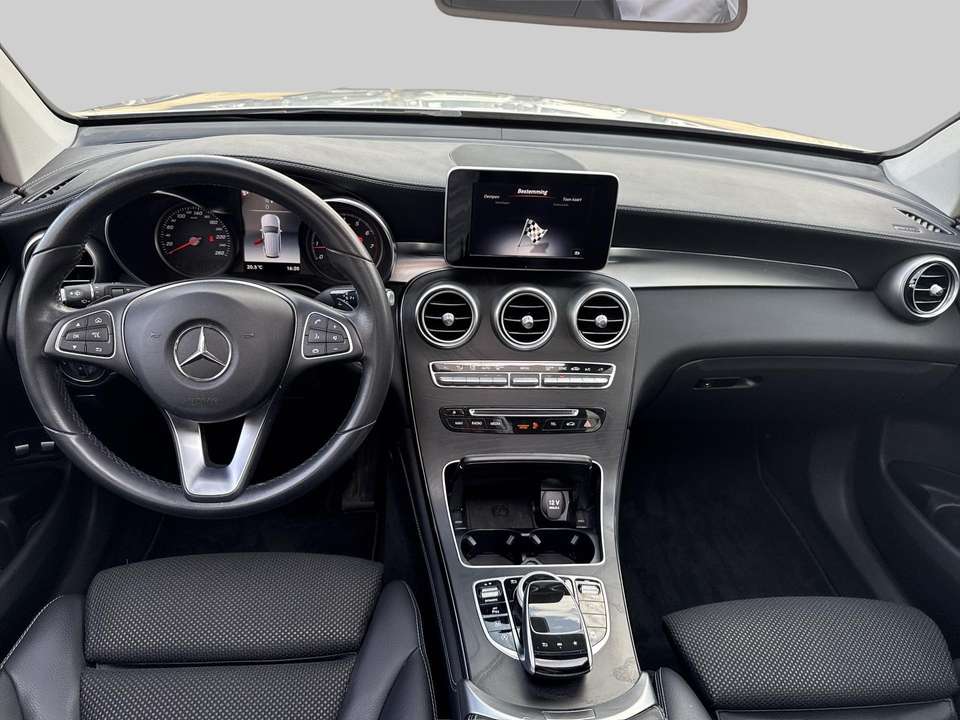 Mercedes-Benz GLC 250 - Imagem 5
