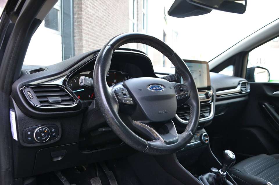 Ford Fiesta - Imagem 7