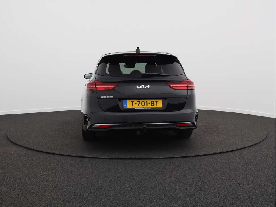 Kia Ceed SW / cee'd SW - Imagem 17