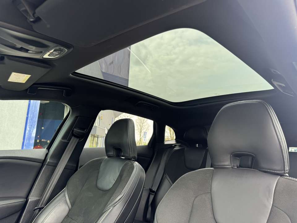 Volvo V40 - Imagem 15