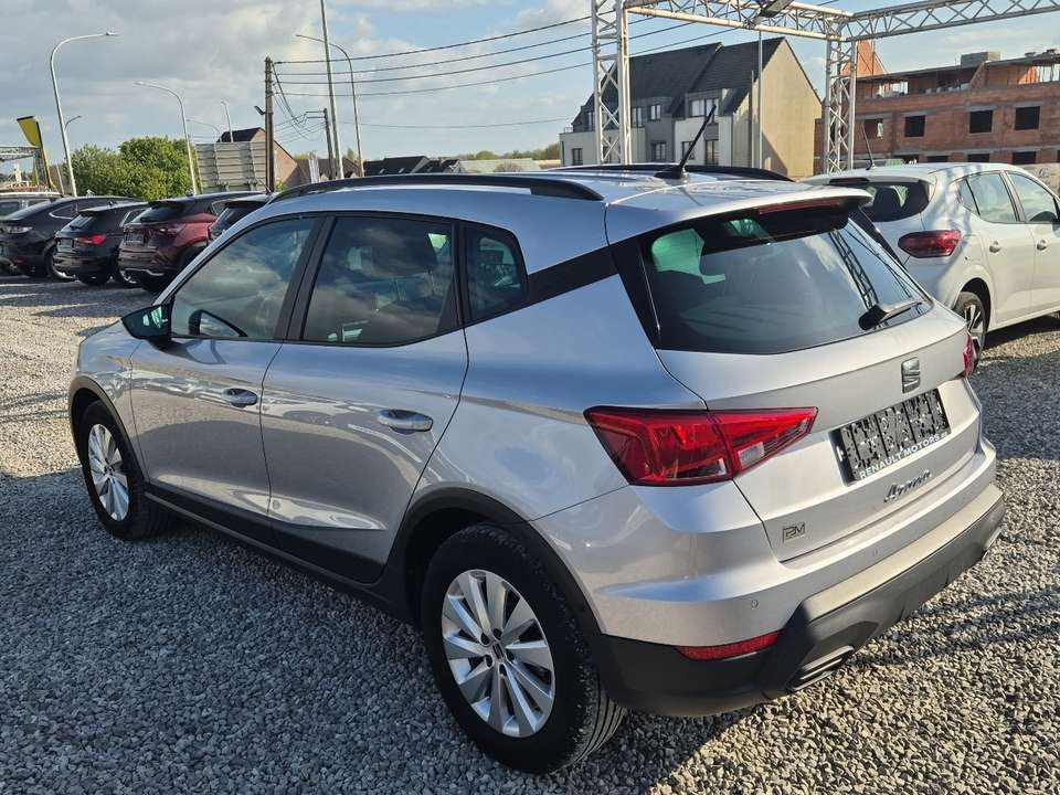 SEAT Arona - Imagem 3