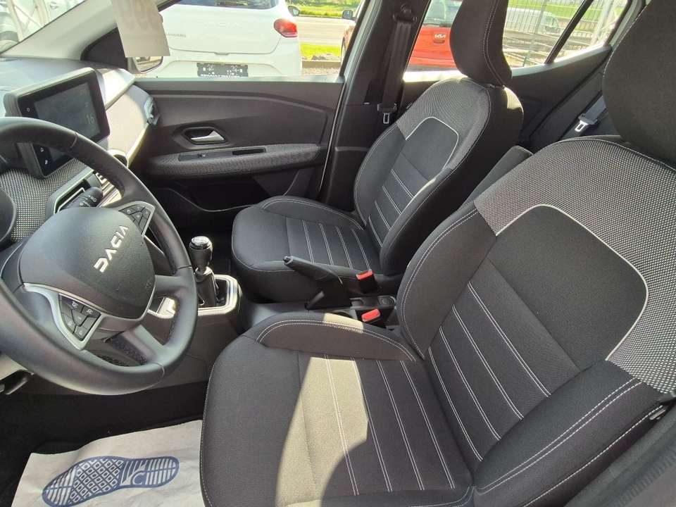 Dacia Sandero - Imagem 9