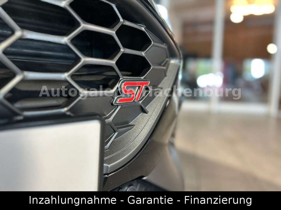 Ford Focus - Imagem 7