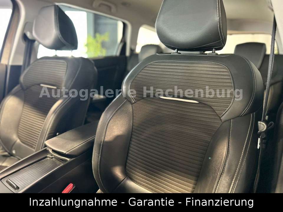 Renault Scenic - Imagem 12