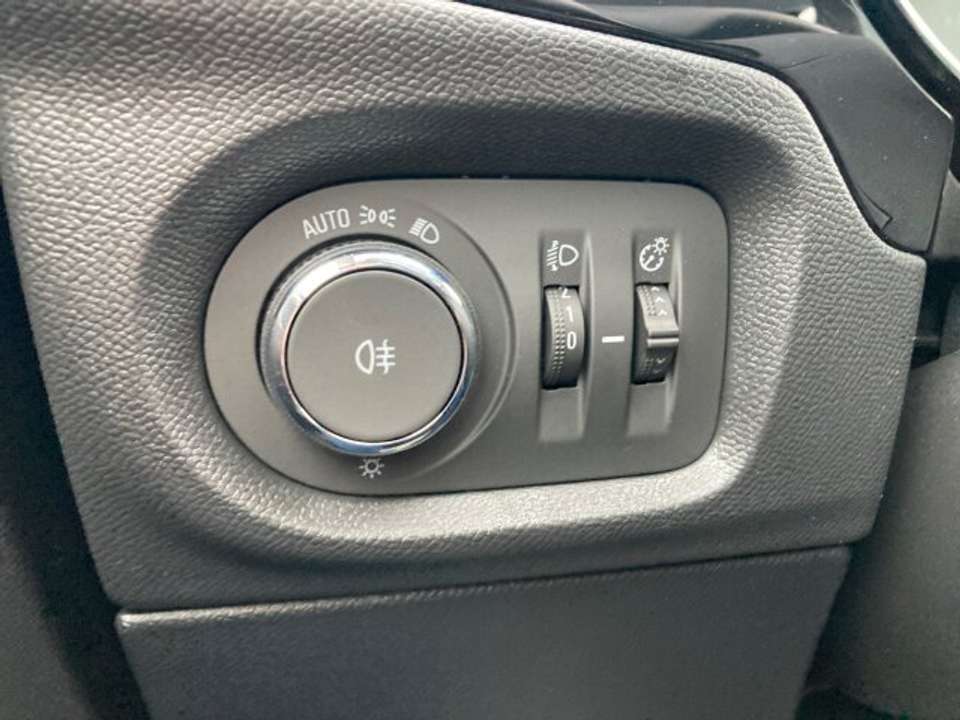 Opel Corsa - Imagem 13