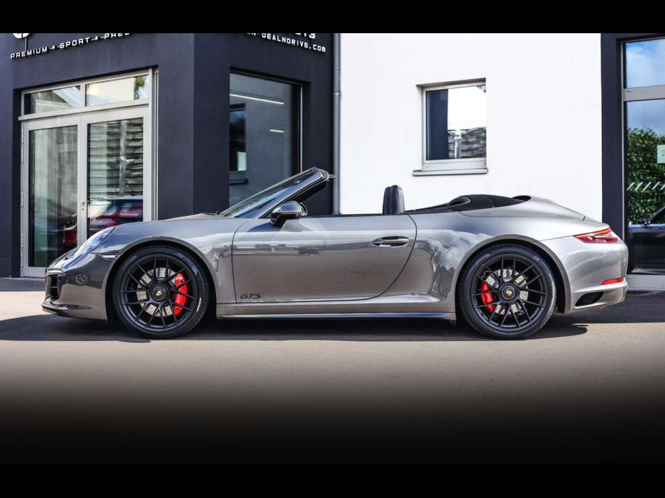 Porsche 911 - Imagem 2