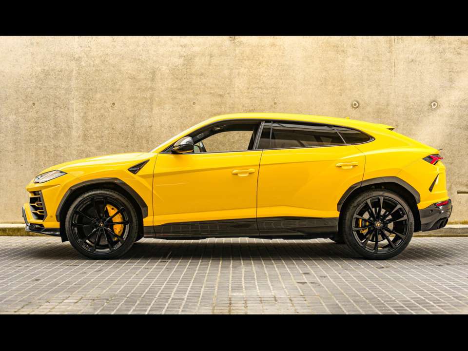 Lamborghini Urus - Imagem 2