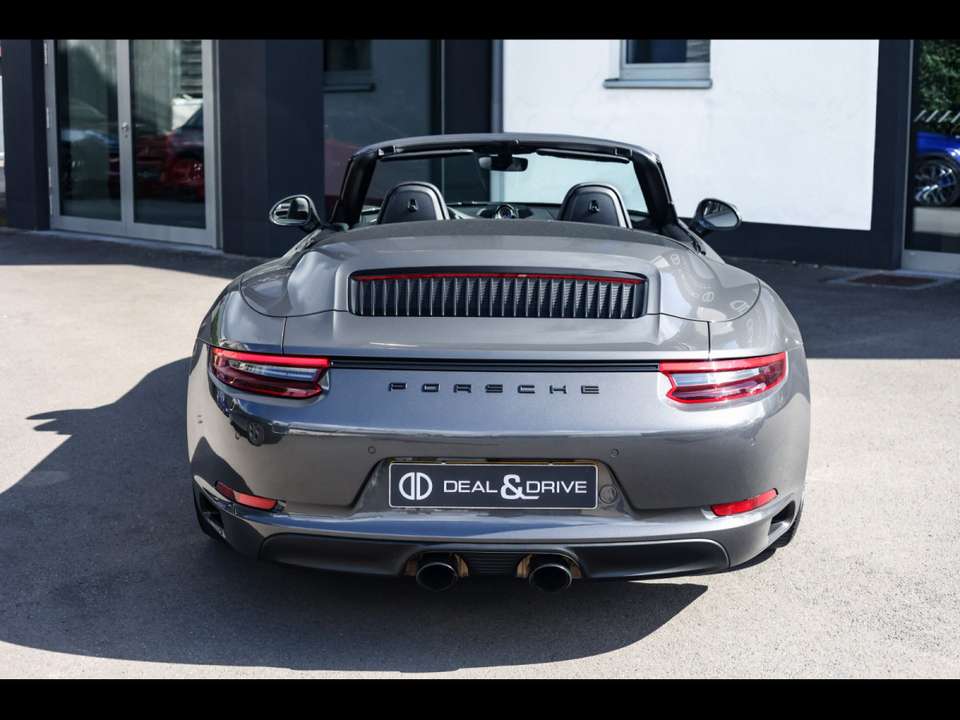 Porsche 911 - Imagem 4