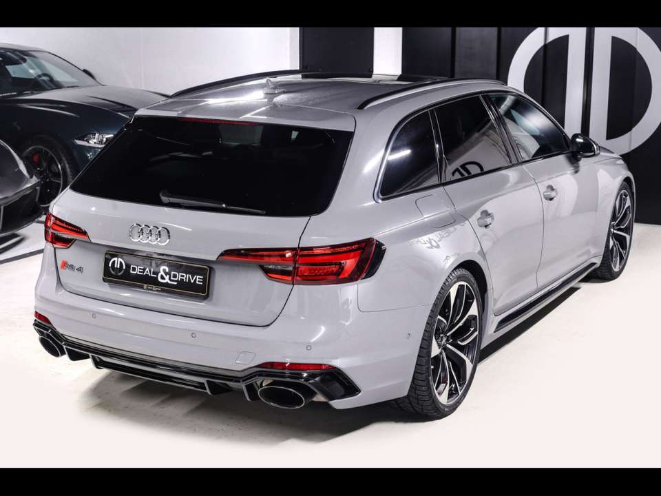Audi RS4 - Imagem 7