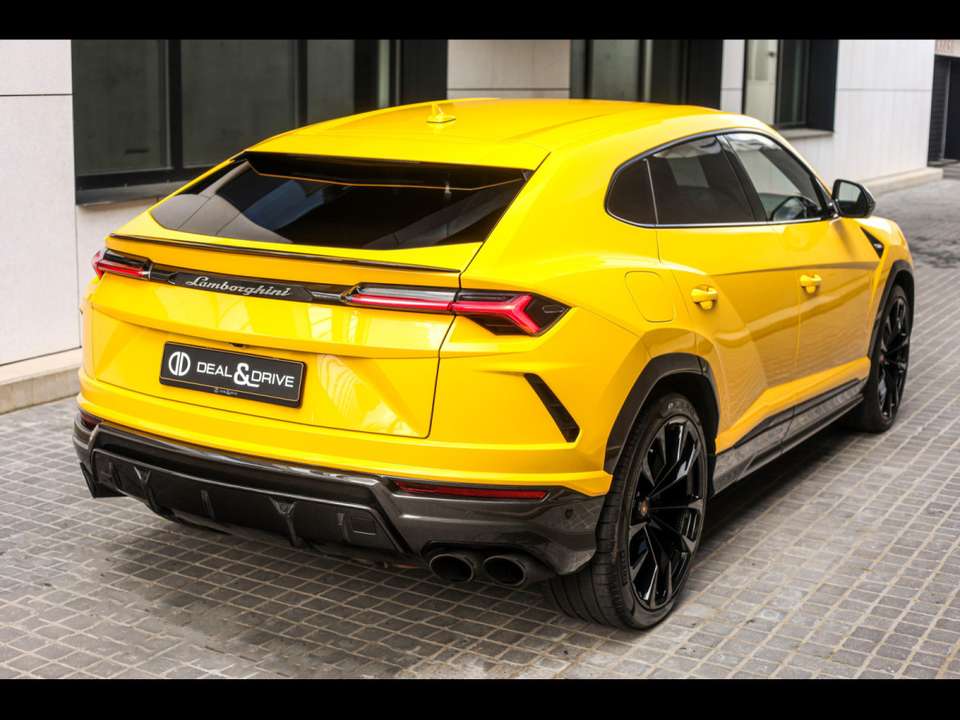 Lamborghini Urus - Imagem 7