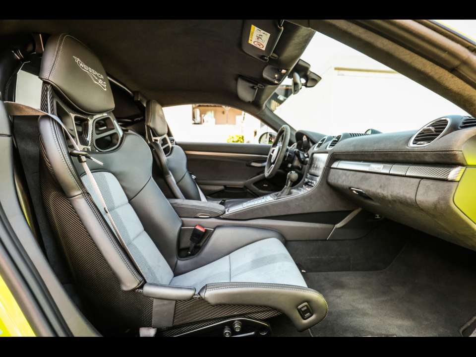 Porsche Cayman - Imagem 11