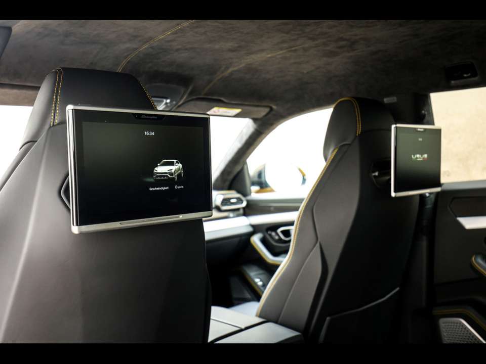 Lamborghini Urus - Imagem 13