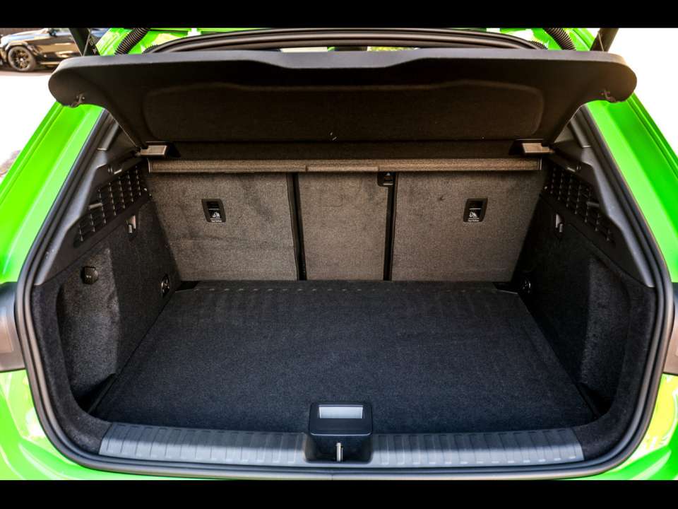 Audi RS3 - Imagem 14