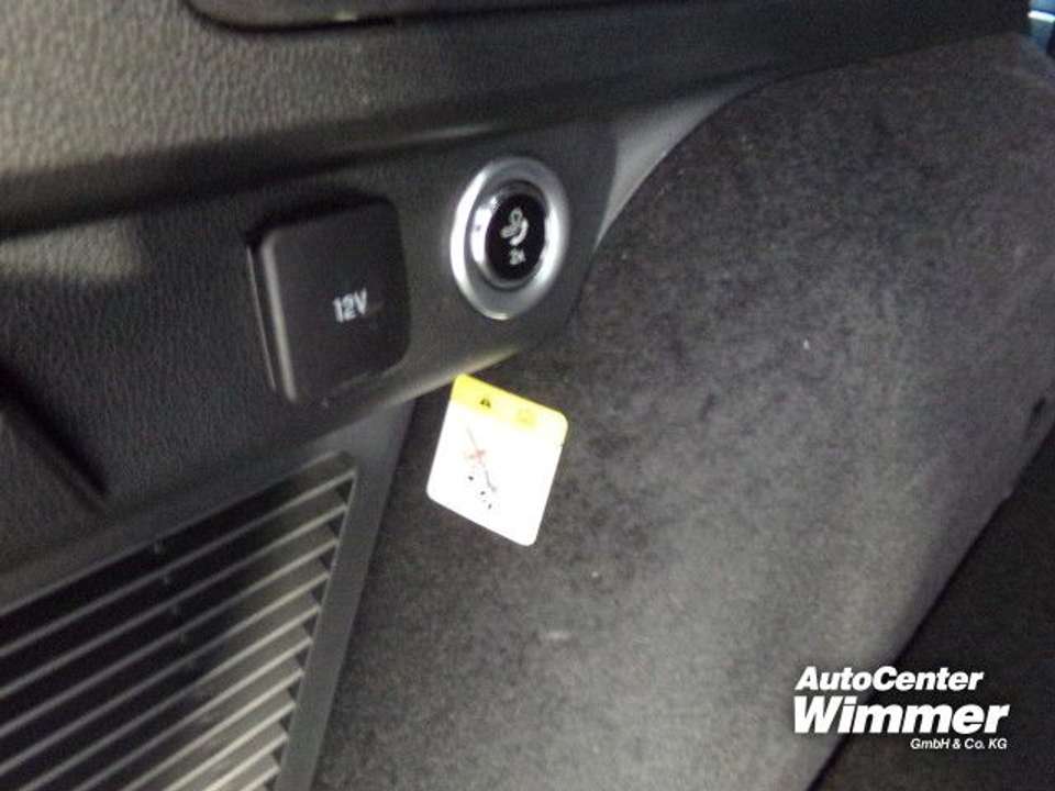 Ford Kuga - Imagem 12