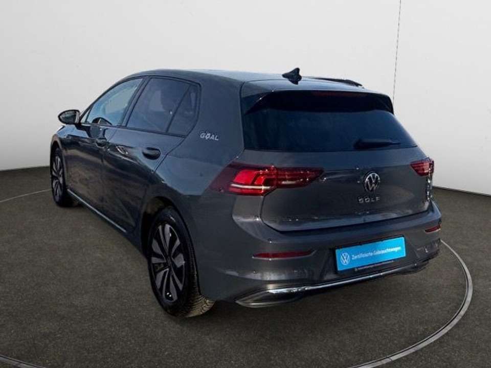 Volkswagen Golf - Imagem 3