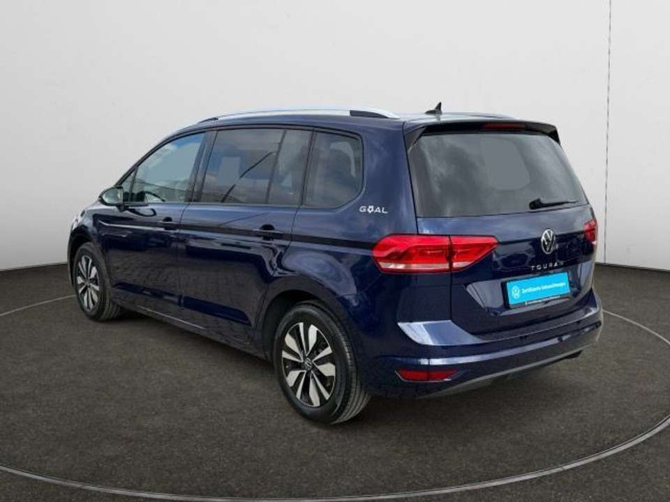 Volkswagen Touran - Imagem 3