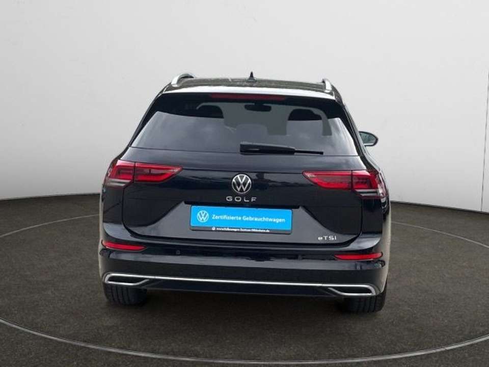 Volkswagen Golf Variant - Imagem 4