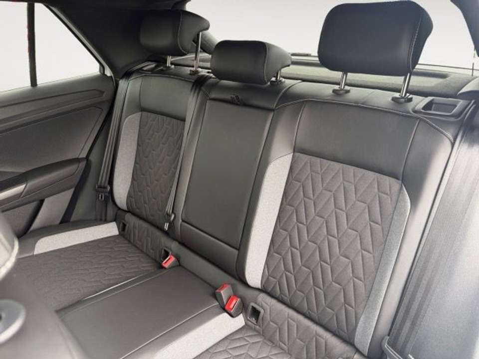 Volkswagen T-Roc - Imagem 13