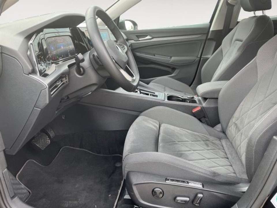 Volkswagen Golf Variant - Imagem 9