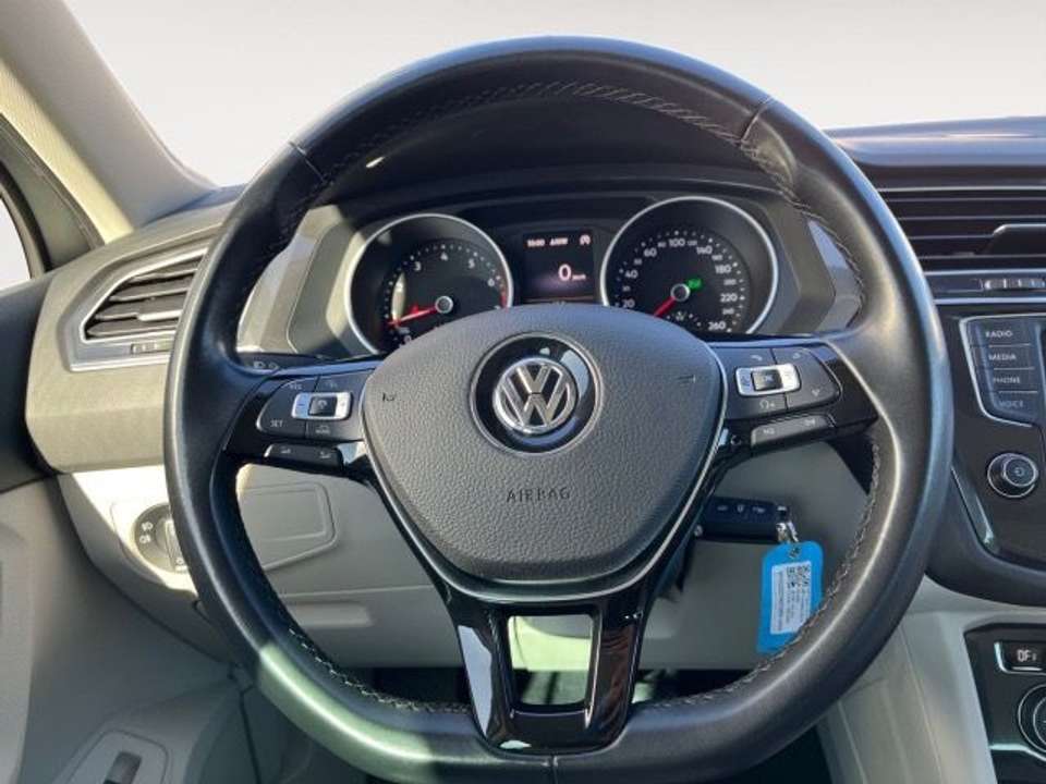Volkswagen Tiguan - Imagem 12