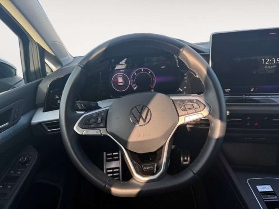 Volkswagen Golf - Imagem 12