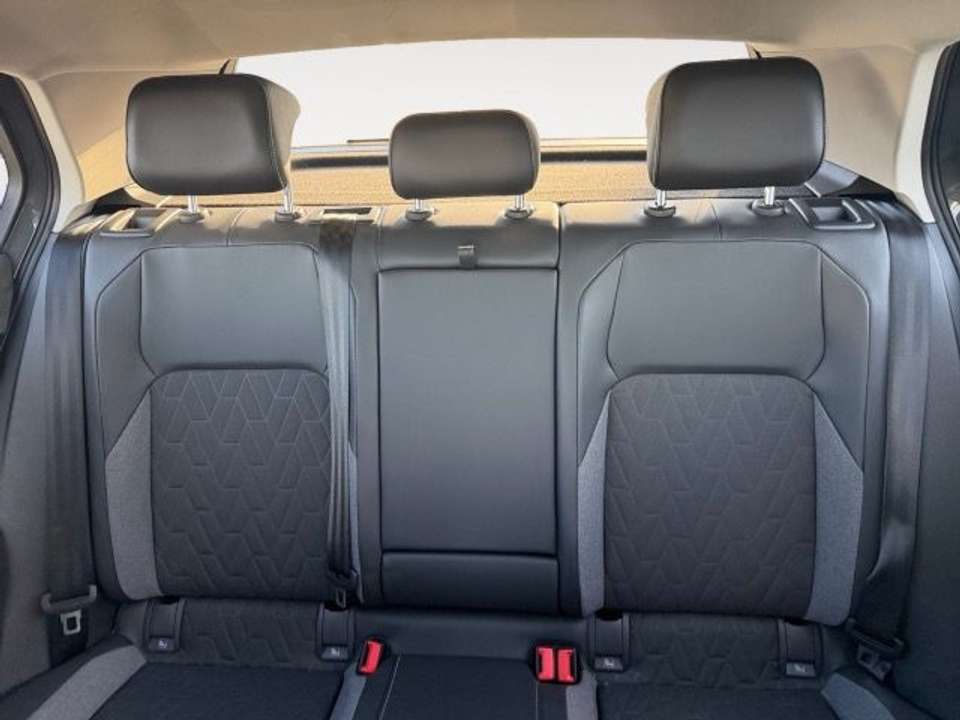 Volkswagen Golf - Imagem 13