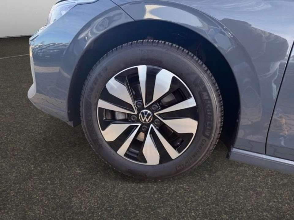 Volkswagen Golf - Imagem 14