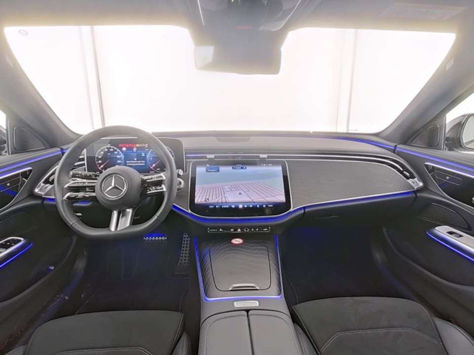 Mercedes-Benz E 220 - Imagem 7