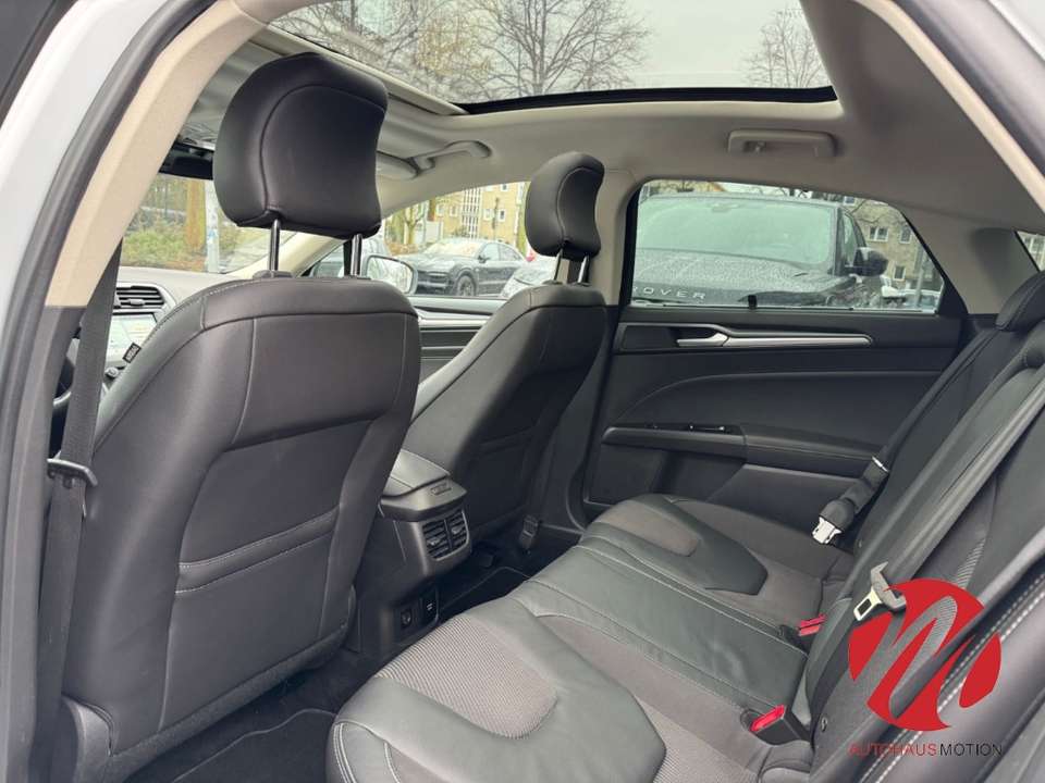 Ford Mondeo - Imagem 11