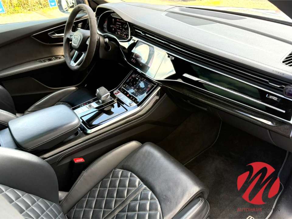 Audi SQ8 - Imagem 13