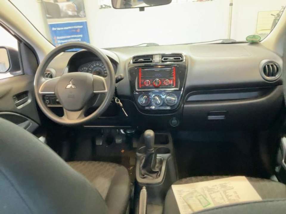 Mitsubishi Space Star - Imagem 4