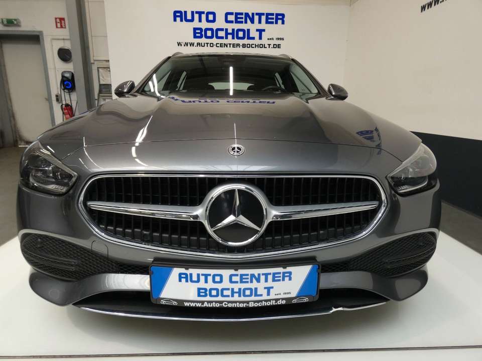 Mercedes-Benz C 220 - Imagem 1