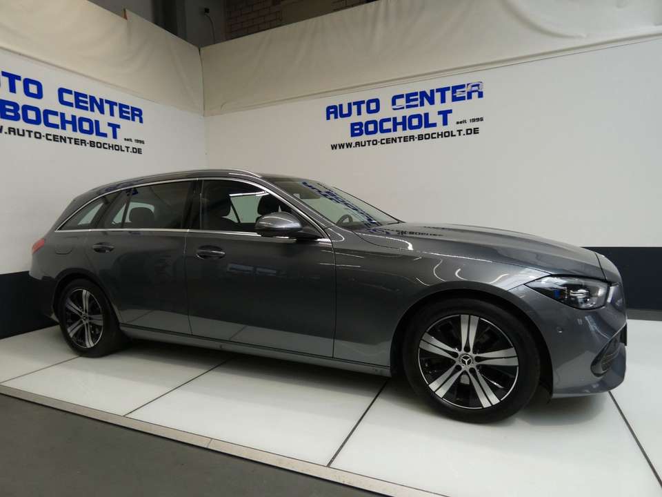 Mercedes-Benz C 220 - Imagem 4