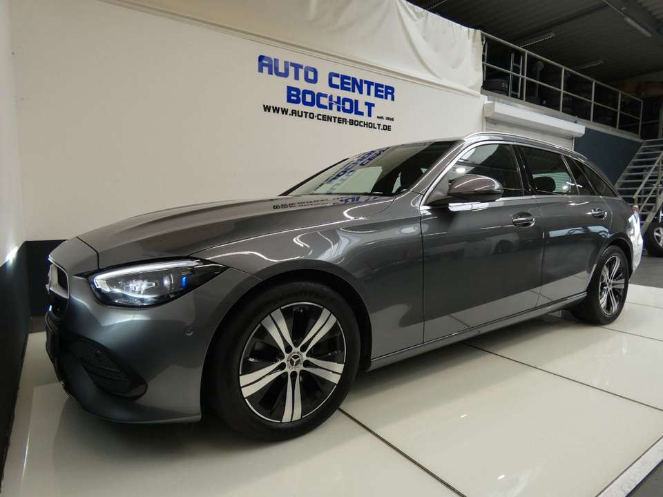Mercedes-Benz C 220 - Imagem 11