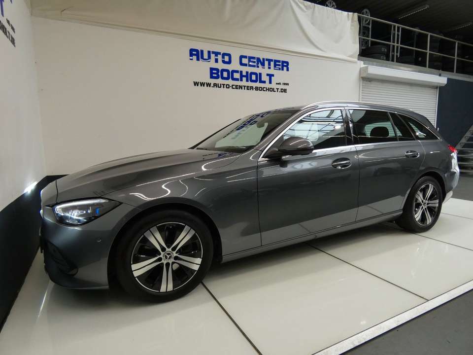 Mercedes-Benz C 220 - Imagem 12