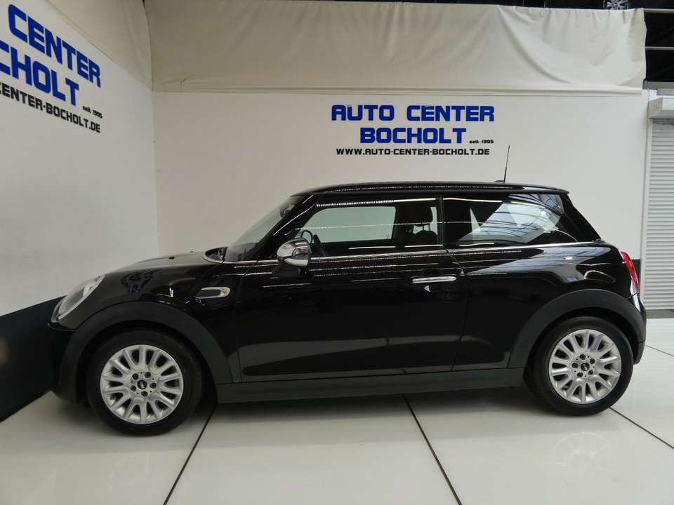 MINI One - Imagem 13