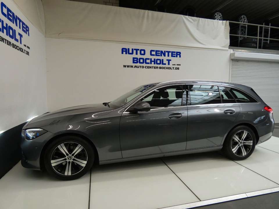 Mercedes-Benz C 220 - Imagem 13