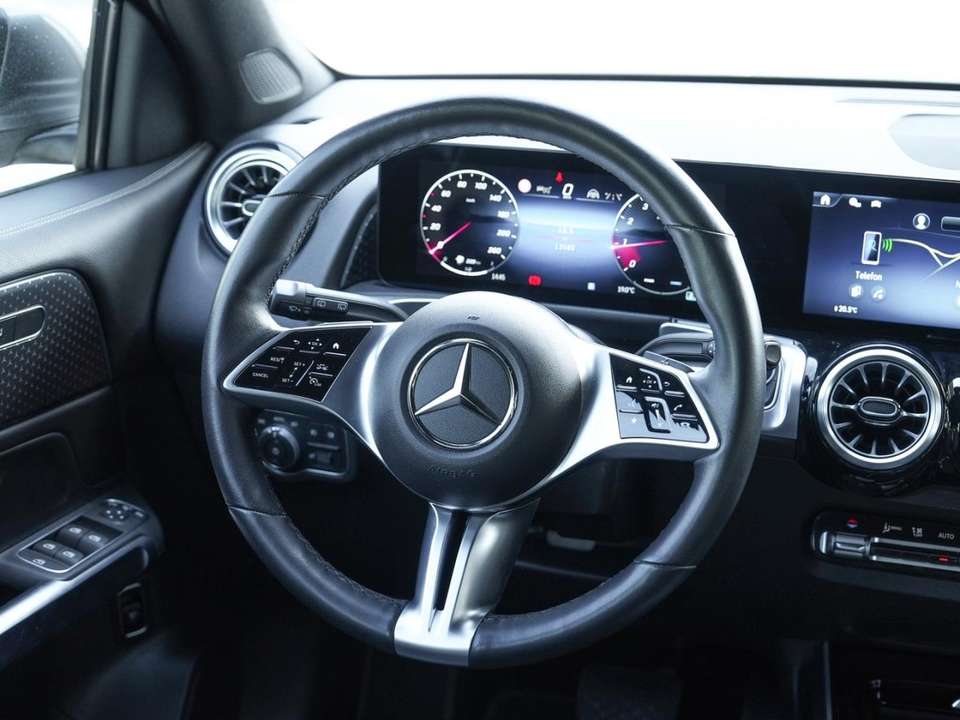 Mercedes-Benz GLB 200 - Imagem 8