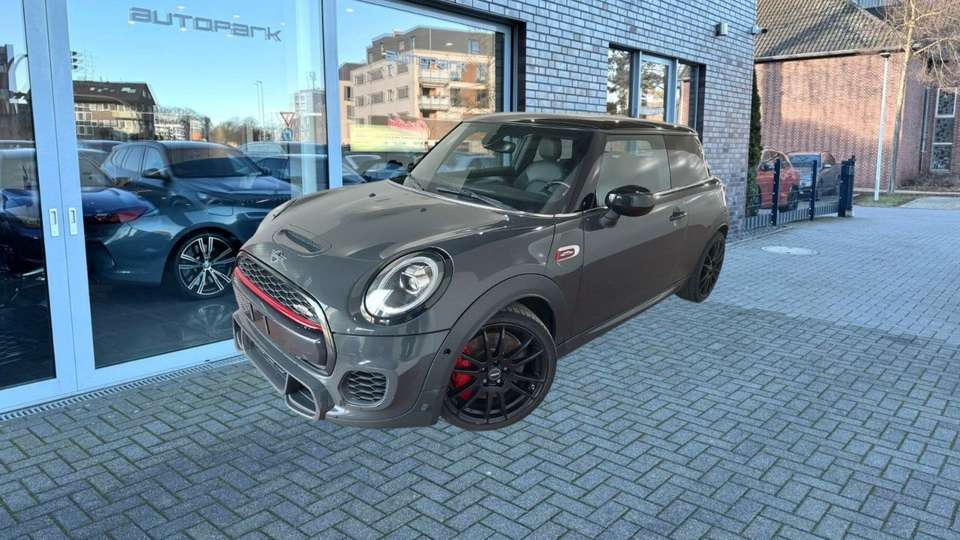 MINI John Cooper Works - Imagem 1