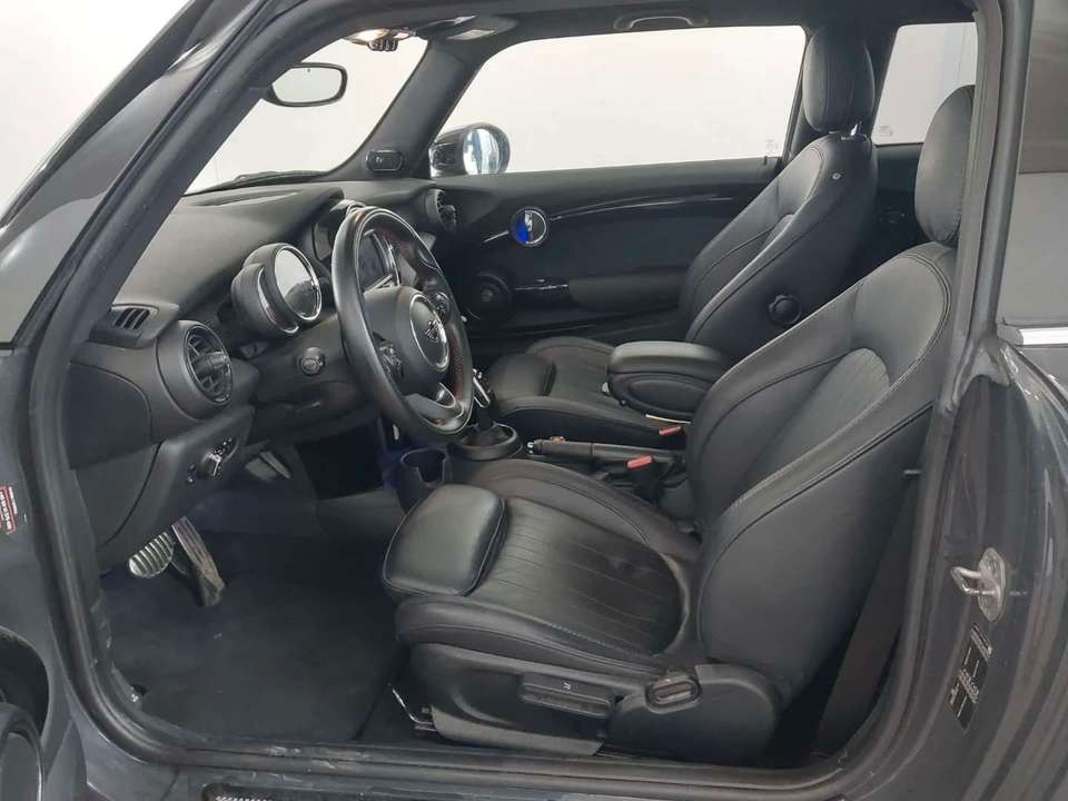 MINI John Cooper Works - Imagem 8