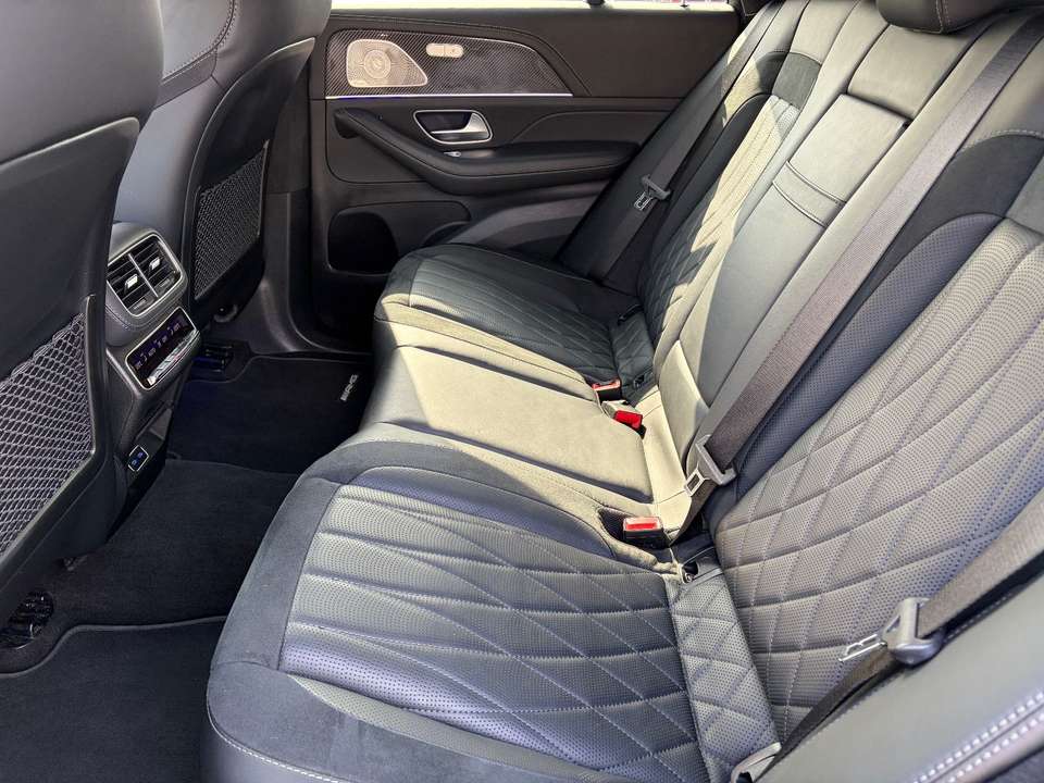 Mercedes-Benz GLE 63 AMG - Imagem 13