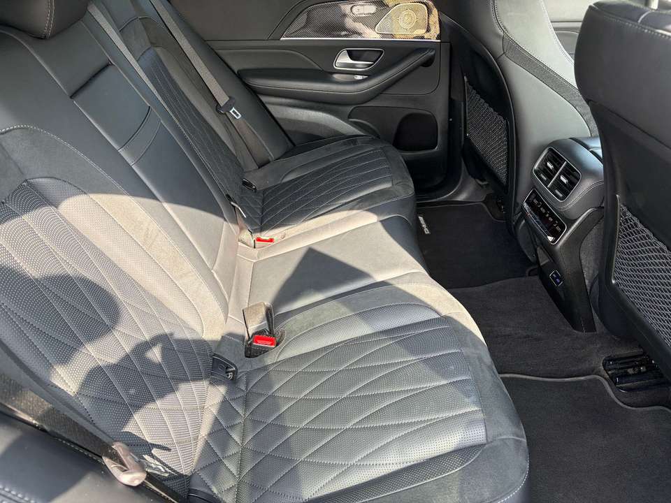 Mercedes-Benz GLE 63 AMG - Imagem 15