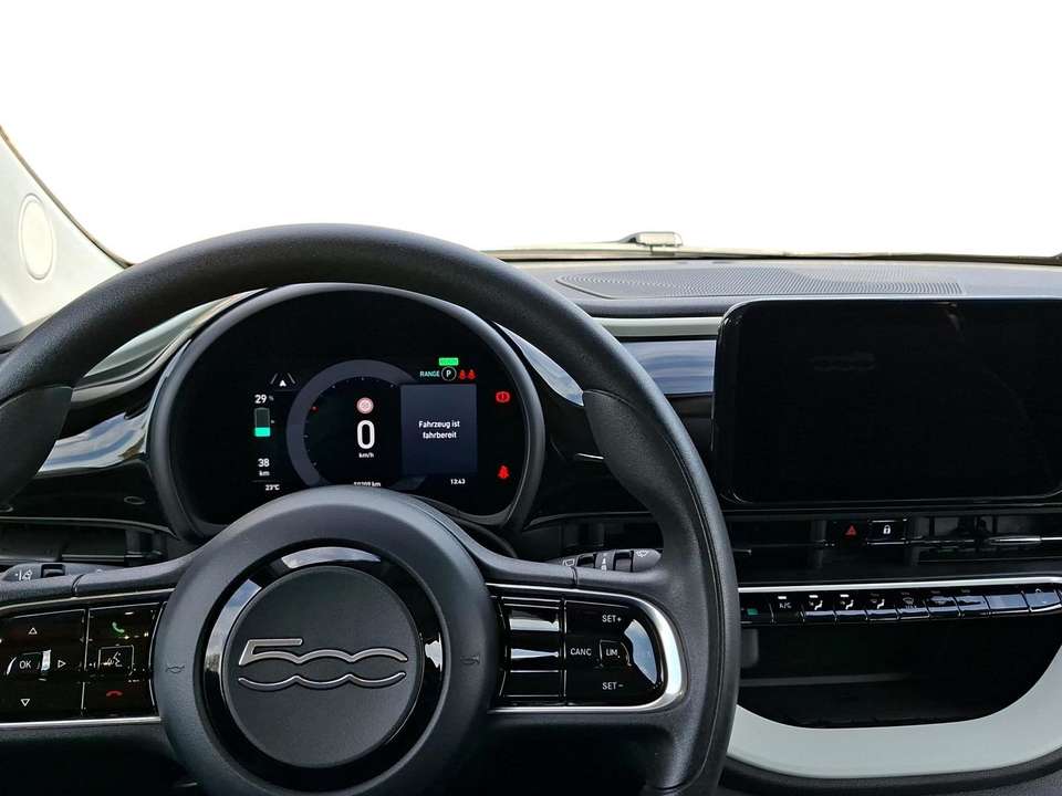 Fiat 500e - Imagem 9