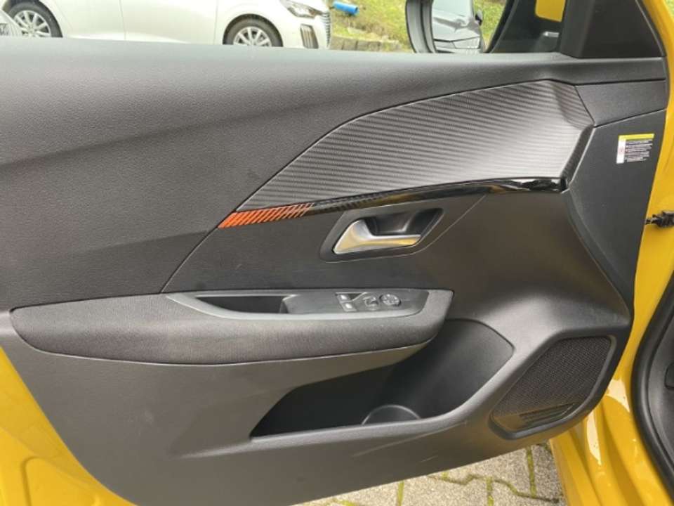 Peugeot 208 - Imagem 8