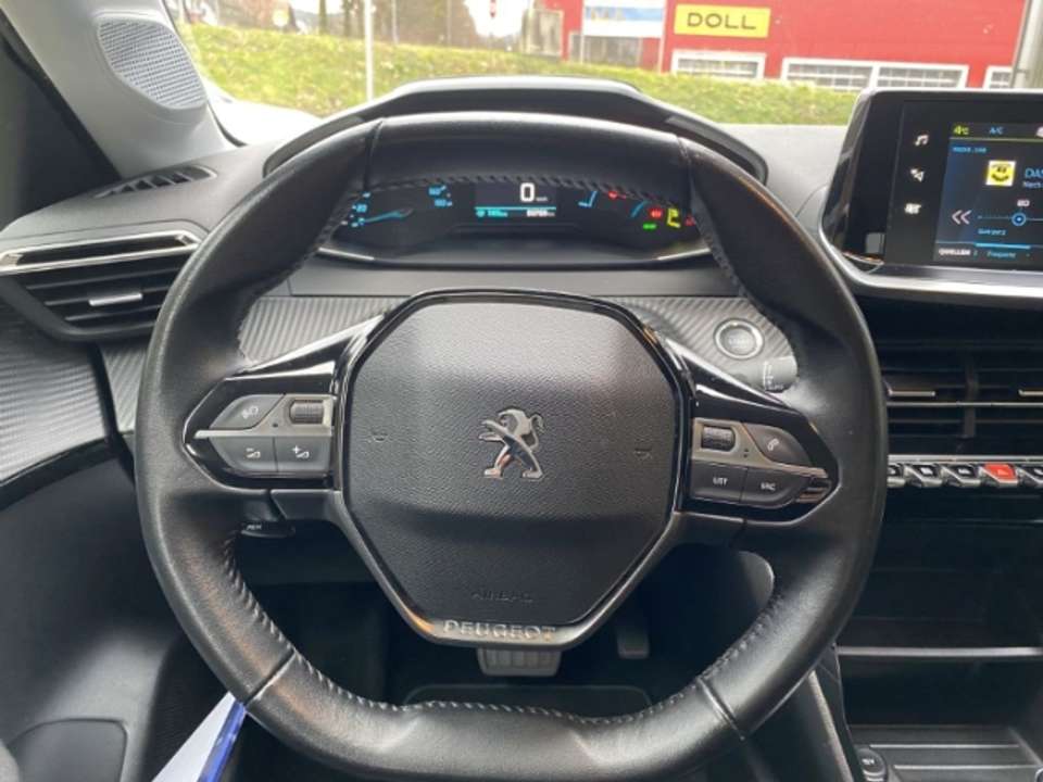 Peugeot 208 - Imagem 10